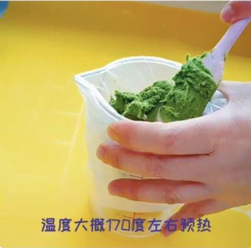 幾塊錢就能做黃油曲奇，比外面賣的還好吃，快來試試